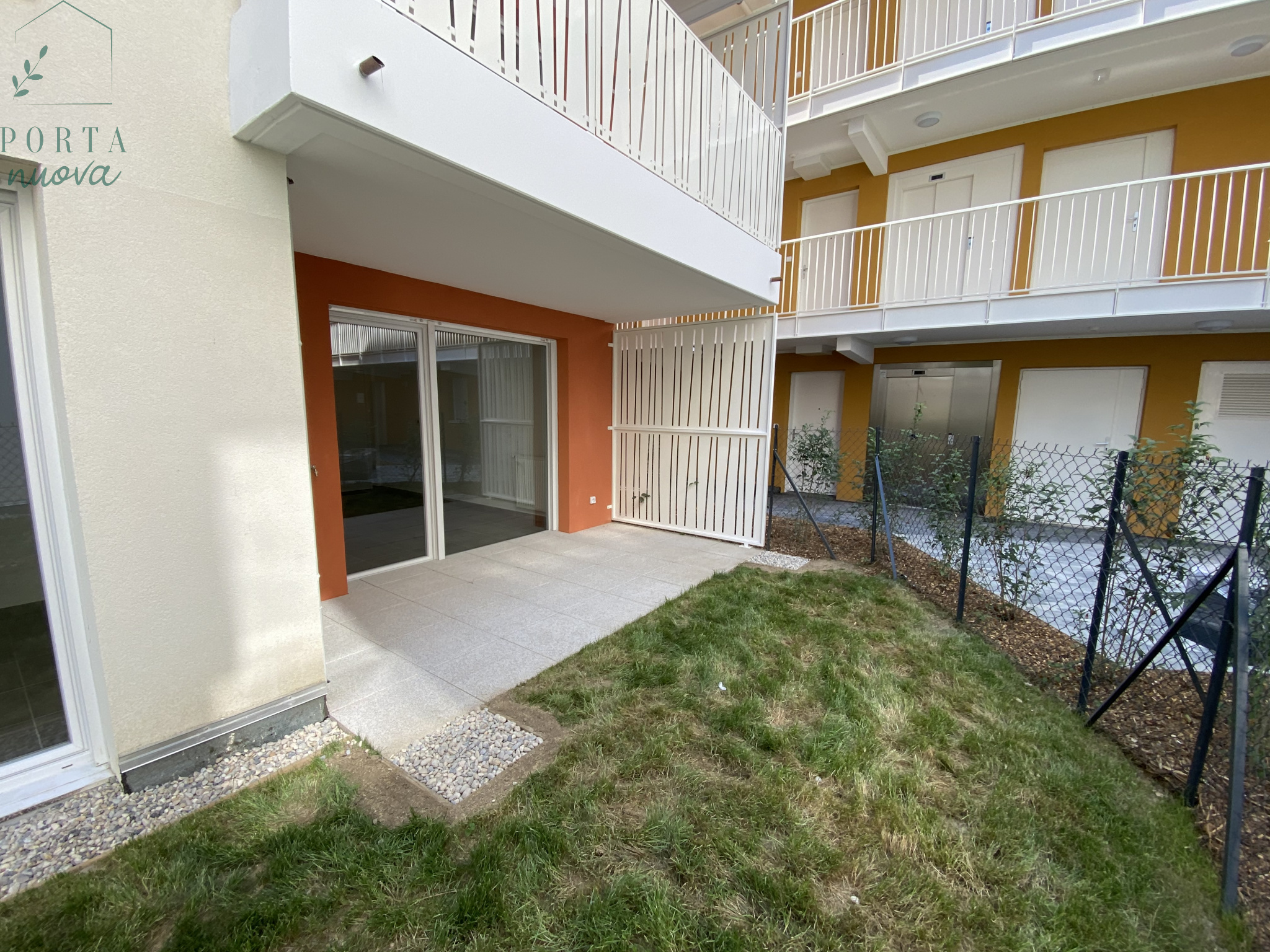 Location Loué Par Votre Agence Appartement T3 Neuf En Rez De Jardin 